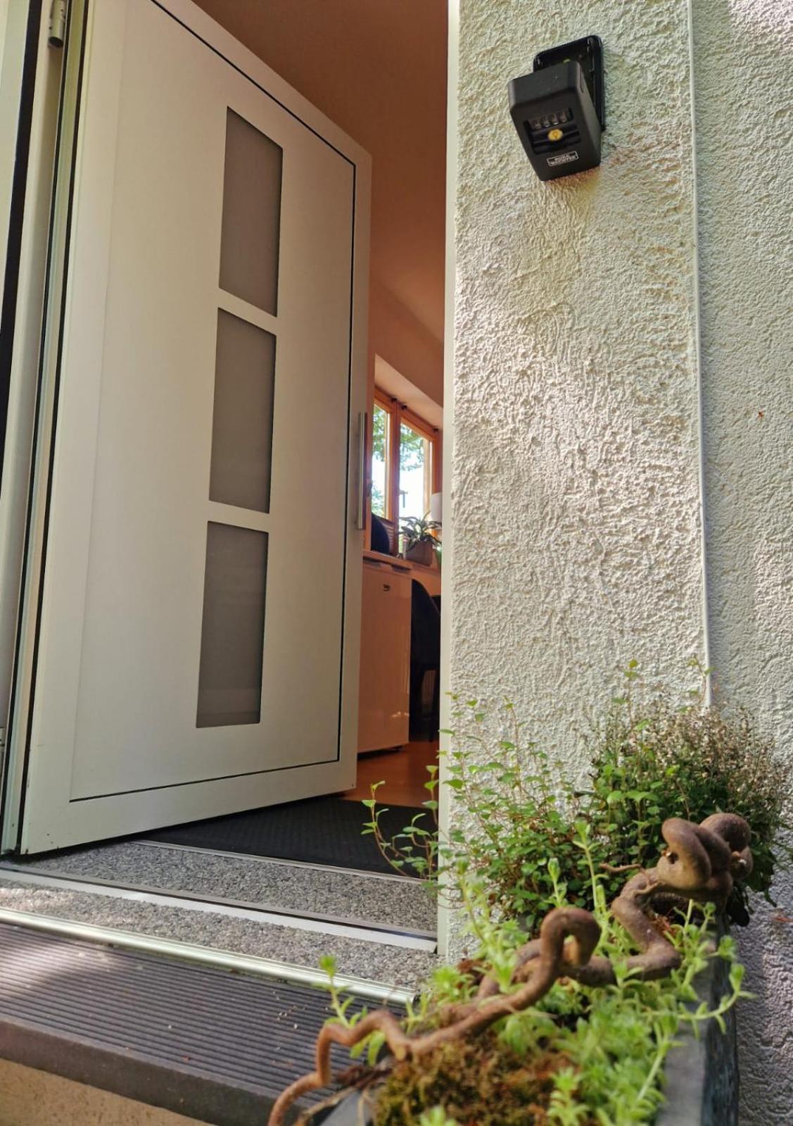 Ferienwohnung Lug Zewnętrze zdjęcie